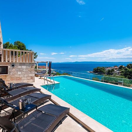 Villa Kadena - Luxury Seaside Villa With Private Heated Pool Selca  ภายนอก รูปภาพ